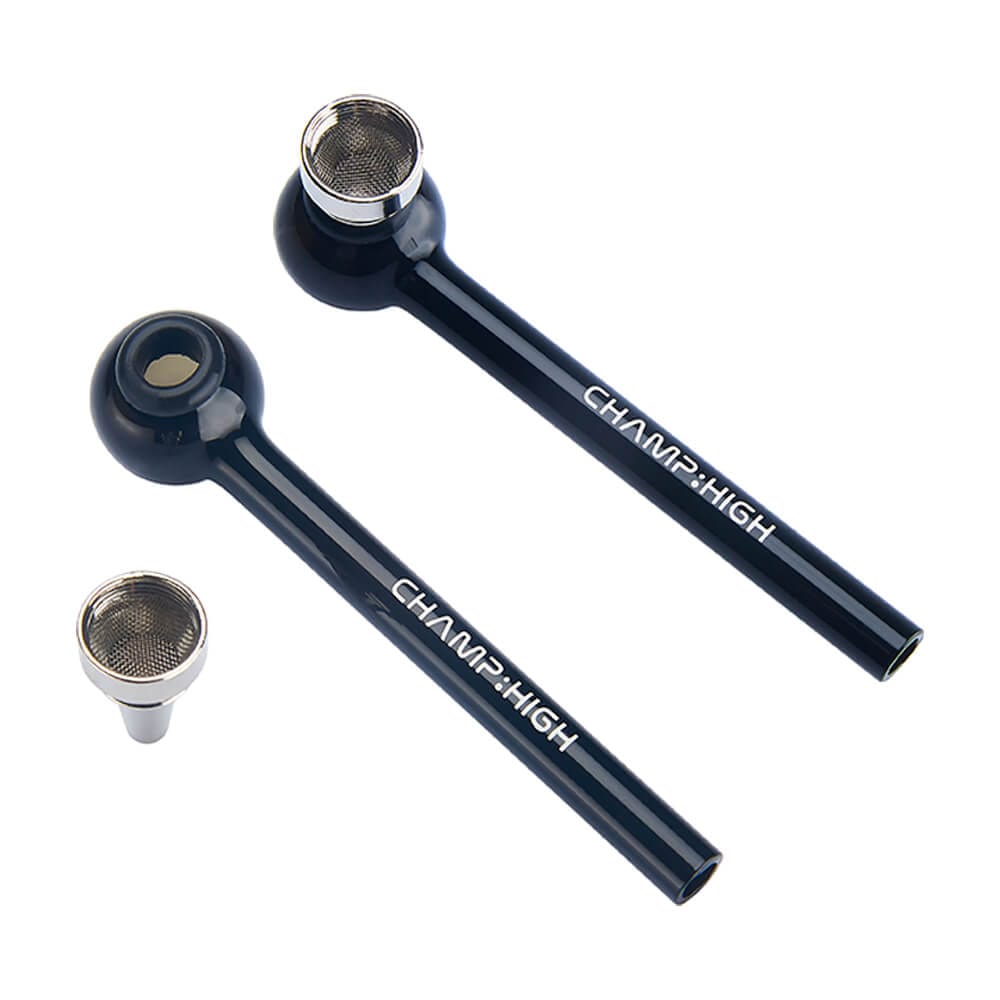 Två svarta glaspipor i borosilikatglas från Champ High